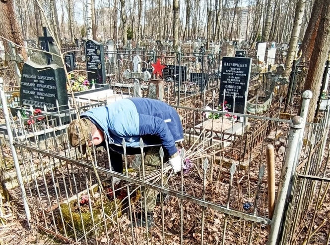 СПбГУТ принимает участие в городском месячнике по благоустройству территорий