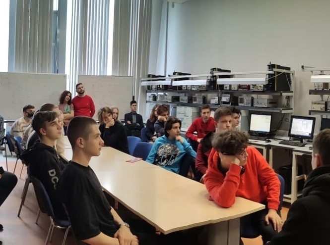 Факультет фундаментальной подготовки провел День открытых дверей