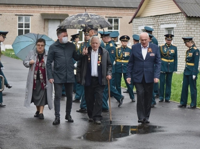 Смоленский колледж телекоммуникаций принял участие в праздничных мероприятиях ко Дню Победы
