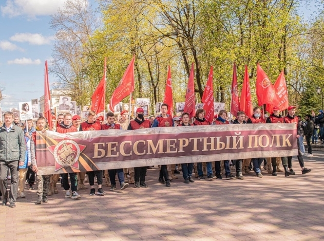 Смоленский колледж телекоммуникаций принял участие в праздничных мероприятиях ко Дню Победы