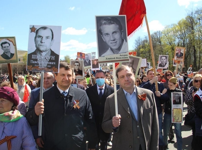 Смоленский колледж телекоммуникаций принял участие в праздничных мероприятиях ко Дню Победы