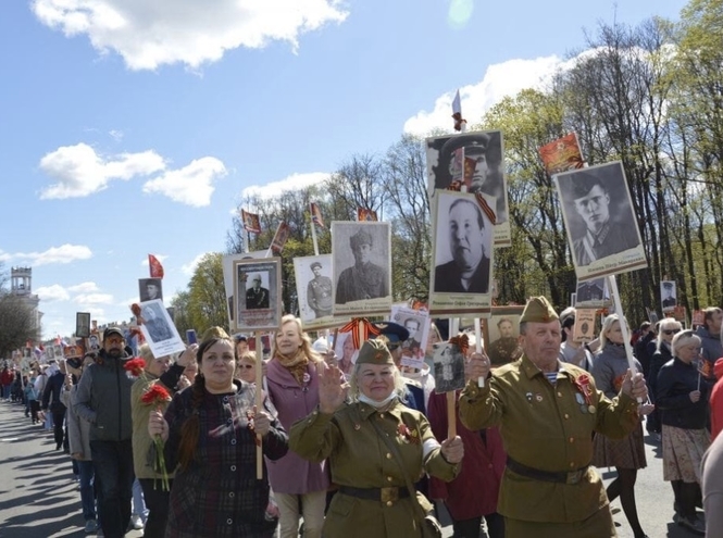 Смоленский колледж телекоммуникаций принял участие в праздничных мероприятиях ко Дню Победы