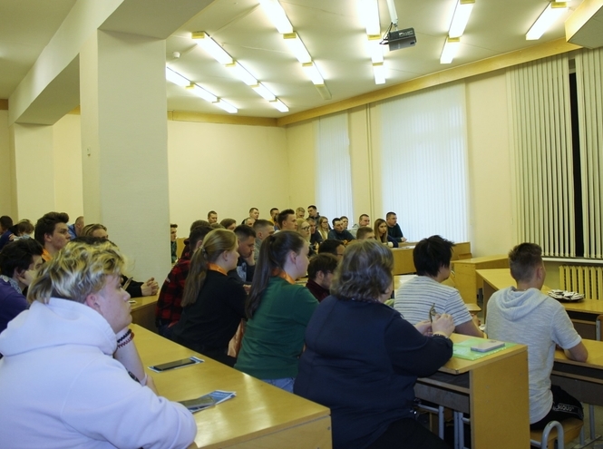 Поступай в Архангельске – учись в Санкт-Петербурге! СПбГУТ провел День открытых дверей