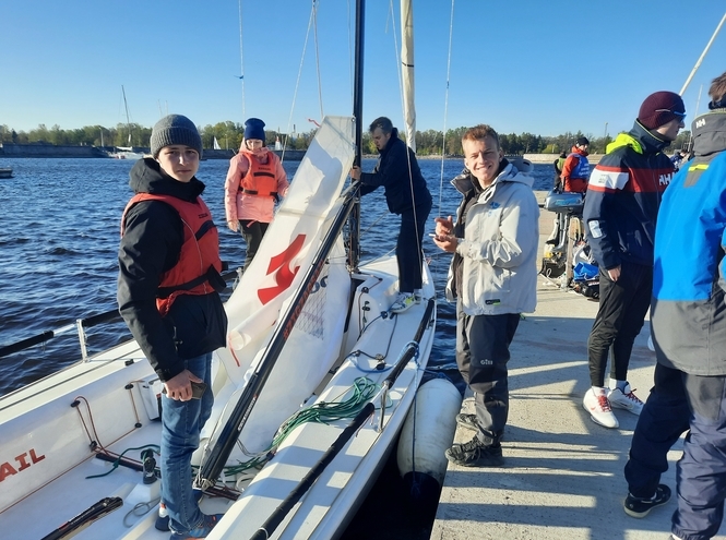 «Семь футов под килем»: старт парусного сезона у студентов и работников СПбГУТ