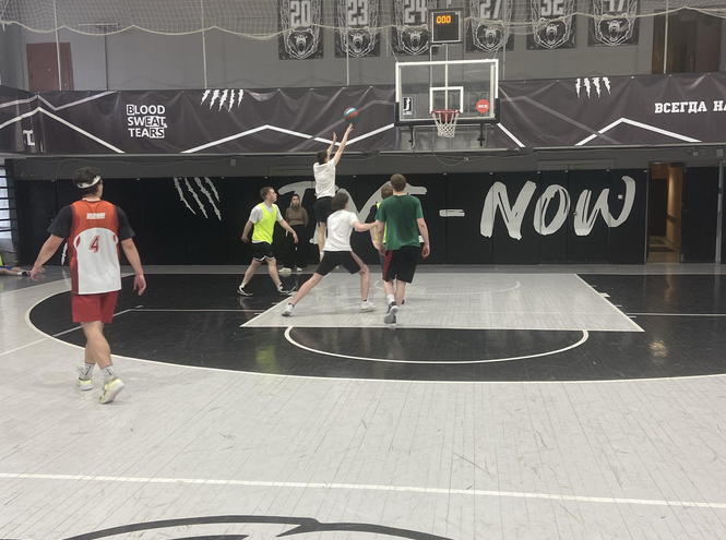 Соревнования по стритболу на Спартакиаде среди студентов