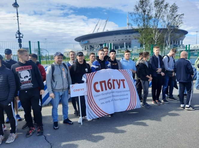 Студенты СПбГУТ на гребной регате «Весла – на воду!»