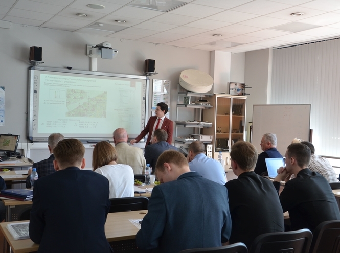 Студенты СПбГУТ защитили дипломы по проектам для сети билайн