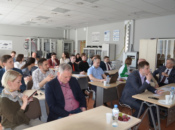 Студенты СПбГУТ защитили дипломы по проектам для сети билайн