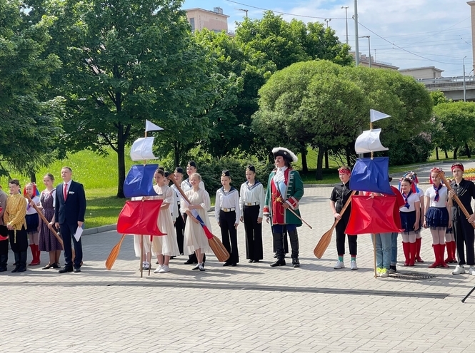 Студенты СПбГУТ приняли участие в&nbsp;церемониале ко&nbsp;Дню&nbsp;России
