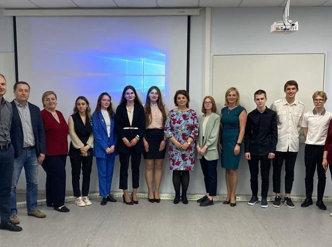 В колледже телекоммуникаций начались защиты дипломных работ