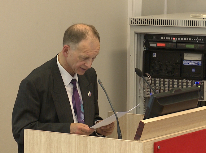 Поздравляем с защитой диссертации!