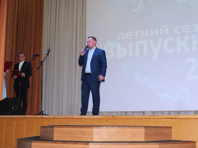 В Архангельском колледже вручили дипломы выпускникам 2022 года