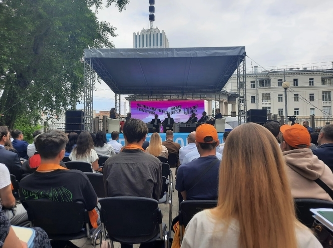 Представители СПбГУТ на конференции «Войти в IT»