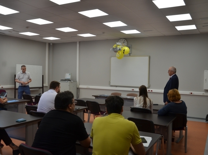 В СПбГУТ вручили дипломы выпускникам аспирантуры