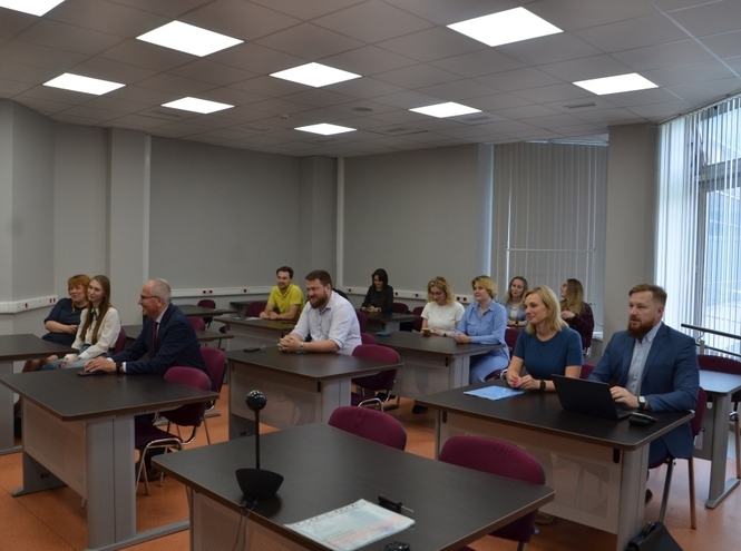 В СПбГУТ вручили дипломы выпускникам аспирантуры