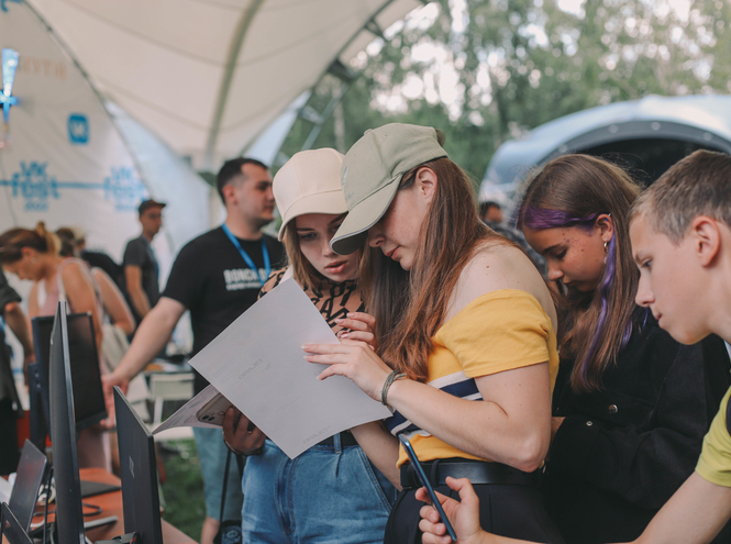 От эфира до турнира: СПбГУТ провел интерактивы для участников VK Fest