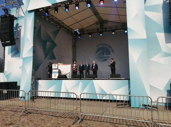 Представитель СПбГУТ посетил «Арктический салон»