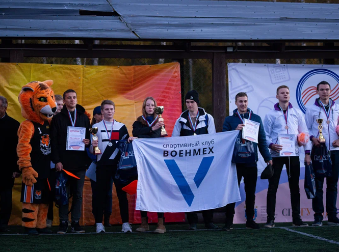 СПбГУТ собрал молодых спортсменов города на спартакиаде «На связи»