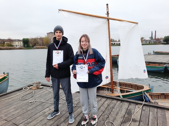 Студенты СПбГУТ закрыли парусный сезон
