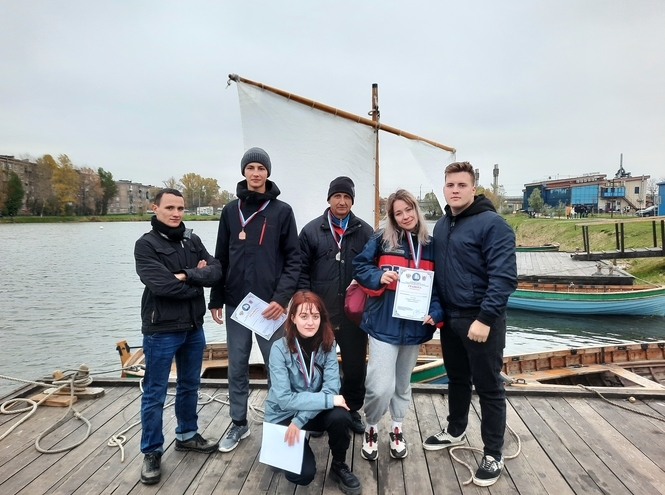 Студенты СПбГУТ закрыли парусный сезон