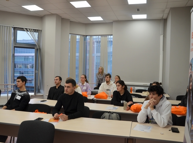 В СПбГУТ стартовала Молодежная модель МСЭ