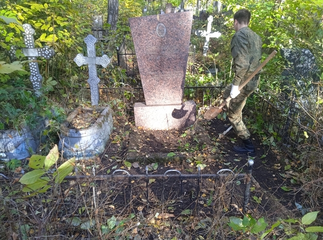 СПбГУТ на городском месячнике по благоустройству территорий