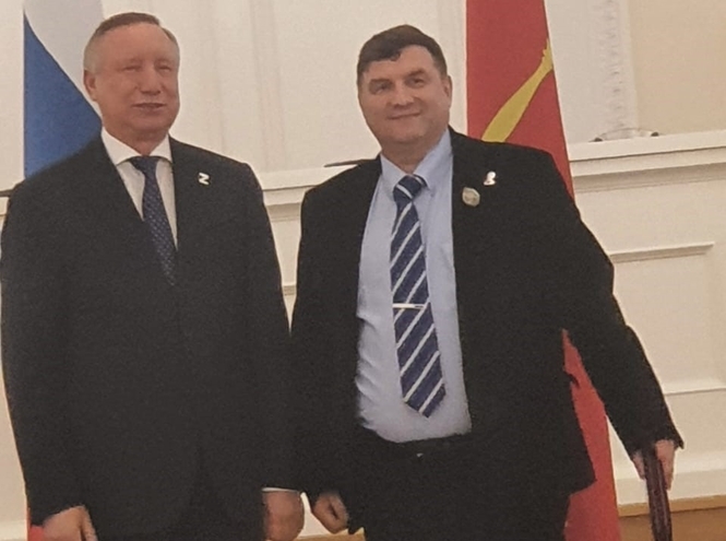 Смольный вручил госнаграду заведующему кафедрой ЗСС Андрею Красову