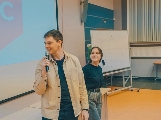 В университете назвали имена лучших кураторов-студентов