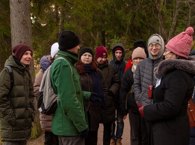 Путешествие в Средневековье: студенты на экскурсии в Выборге