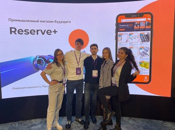 Студентка факультета ЦЭУБИ – финалист Акселератора «Снабжение»