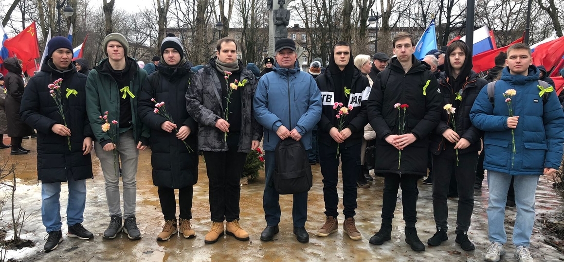 Студенты СПбГУТ почтили память героев блокадного Ленинграда