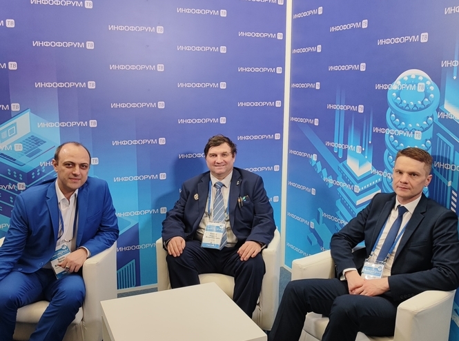 Соглашение, доклады, победы: команда СПбГУТ подвела итоги участия в «Инфофоруме»