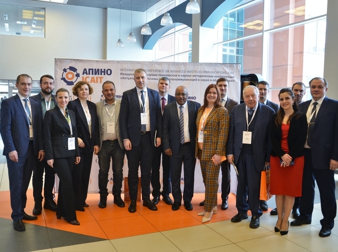 В СПбГУТ стартовала ежегодная международная конференция АПИНО