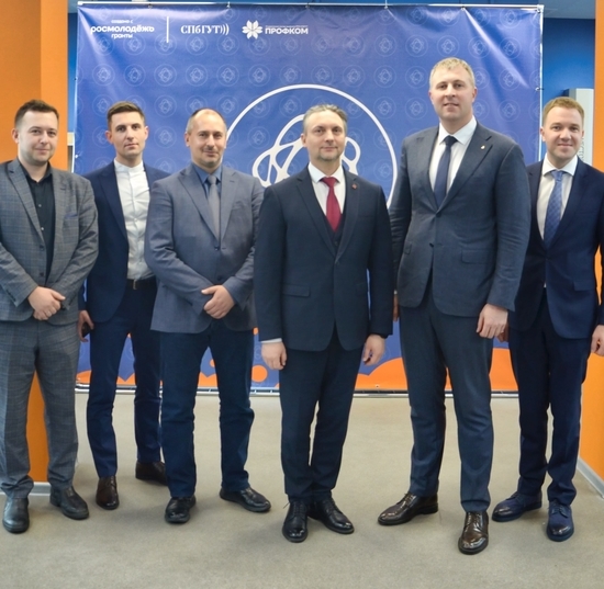 Санкт-Петербург и СПбГУТ готовы сотрудничать в сфере беспилотников и искусственного интеллекта