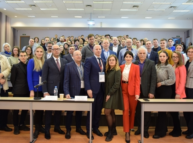 В «Бонче» обсудили цифровизацию приемной кампании