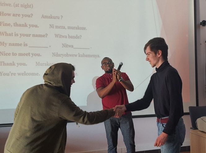 На Неделе иностранных языков студенты СПбГУТ заговорили на кирунди