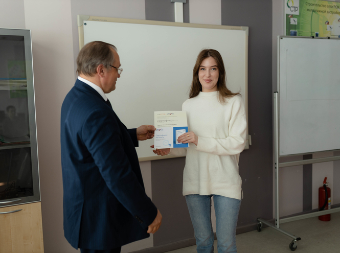 Факультет ИКСС завершил ускоренное обучение студентов по DWDM-системам