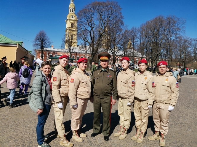 Военный учебный центр при СПбГУТ подготовил юнармейцев к смотру-конкурсу