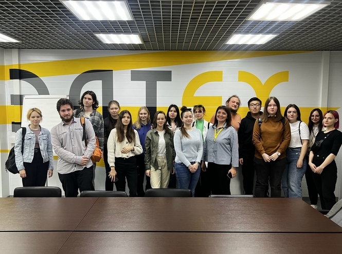 Студенты СПбГУТ на встрече «Университетской программы Горэлтех»