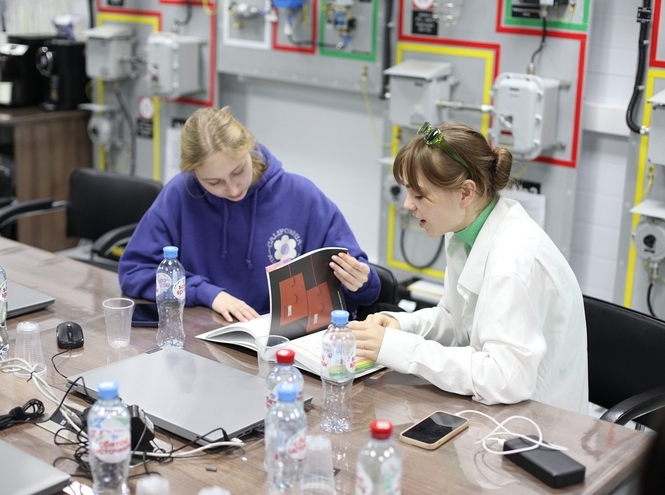 Студенты СПбГУТ на встрече «Университетской программы Горэлтех»