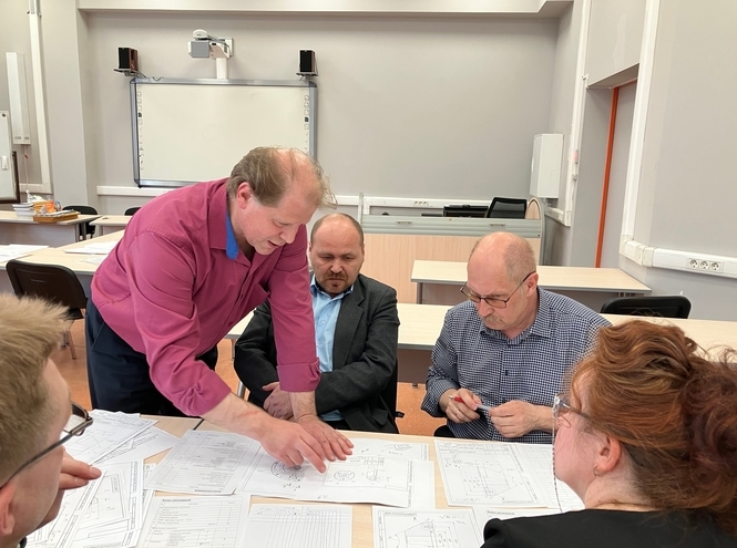 Четкость линий и деталей: СПбГУТ провел «Тотальный чертеж – 2023»