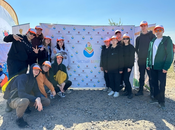 Студенты СПбГУТ очистили пляжи Котлина на эко-акции «Чистый берег»