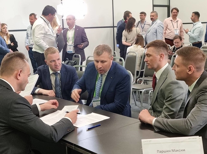 Делегация СПбГУТ на конференции «Цифровая индустрия промышленной России» в Нижнем Новгороде