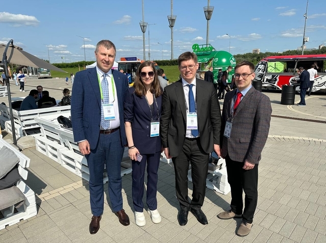 Делегация СПбГУТ на конференции «Цифровая индустрия промышленной России» в Нижнем Новгороде