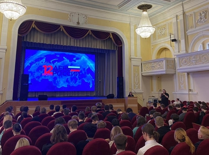 Санкт-Петербургский университет и колледж телекоммуникаций провели мероприятия ко Дню России