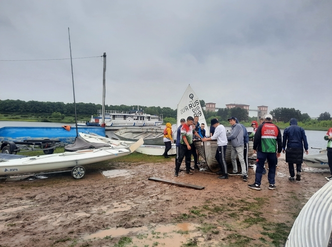 Студенты факультатива «Гребно-парусный спорт» – призеры гонок на ялах