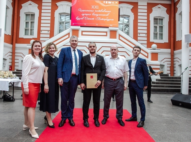 Студент СПбГУТ Глеб Бударный признан лучшим выпускником Санкт-Петербурга