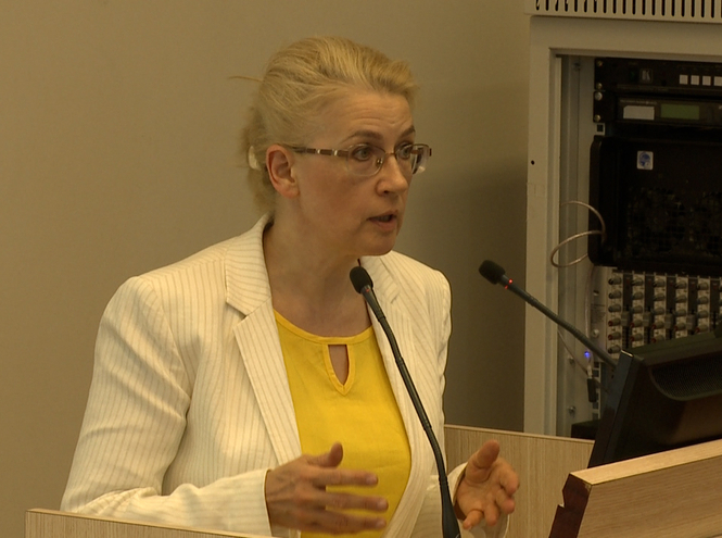 Поздравляем с защитой диссертации!