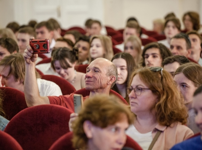 Колледж телекоммуникаций в Петербурге вручил дипломы выпускникам