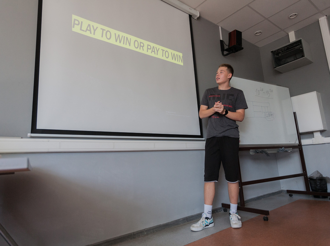 Геймдев, программирование и дизайн: СПбГУТ обучил школьников современным IT-направлениям